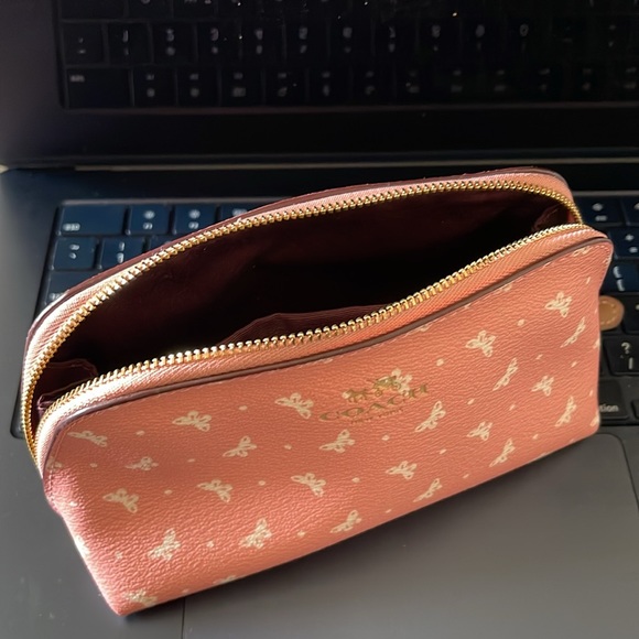 Coach Pink/White Butterfly Dot Print Coated Canvas Cosmetic Case. - Picture 9 of 9